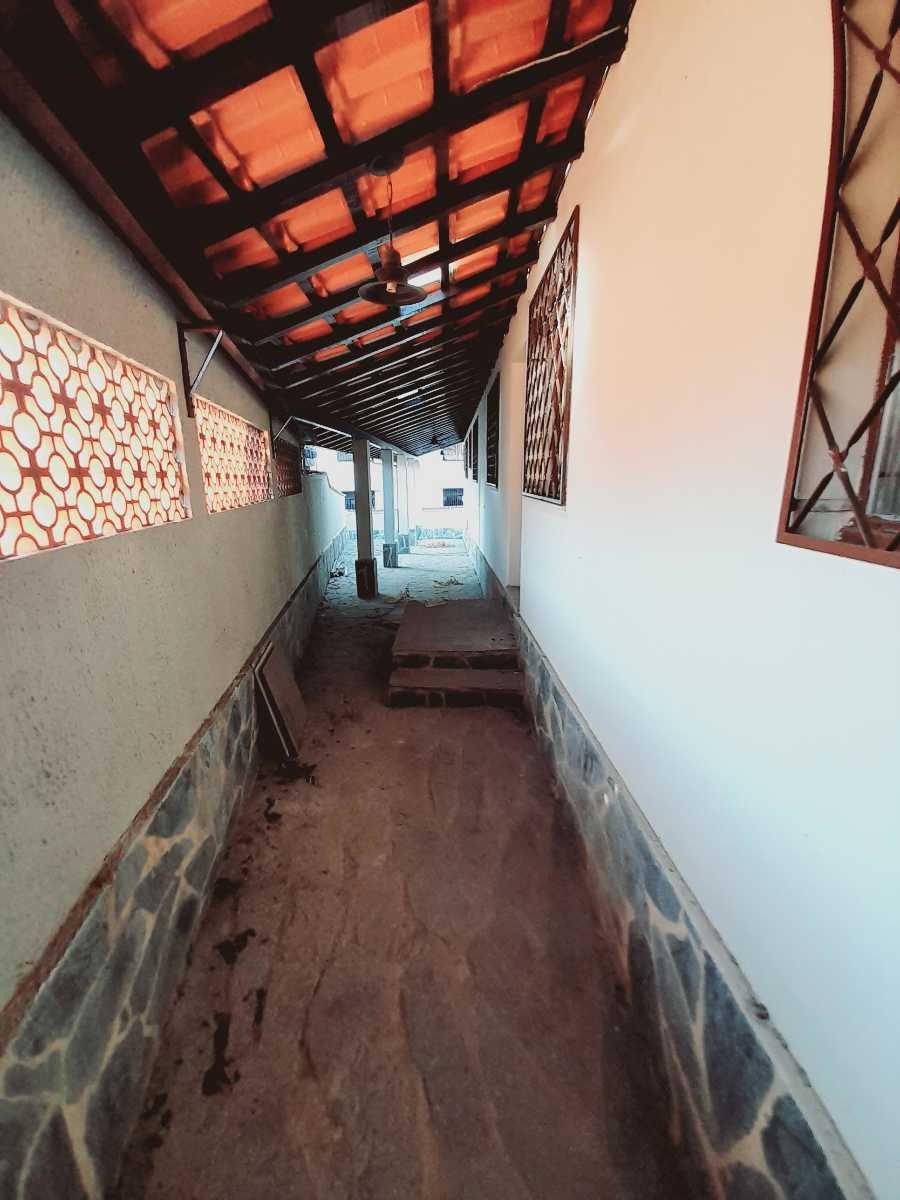 Casa para alugar com 4 quartos, 1 suíte, 4 vagas e 270m² no São Geraldo, Santa Luzia (MG) — foto 18 de 26