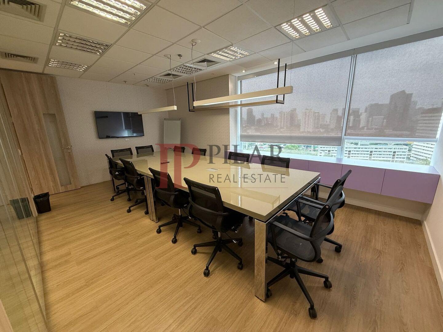 Andar Comercial Mobiliado