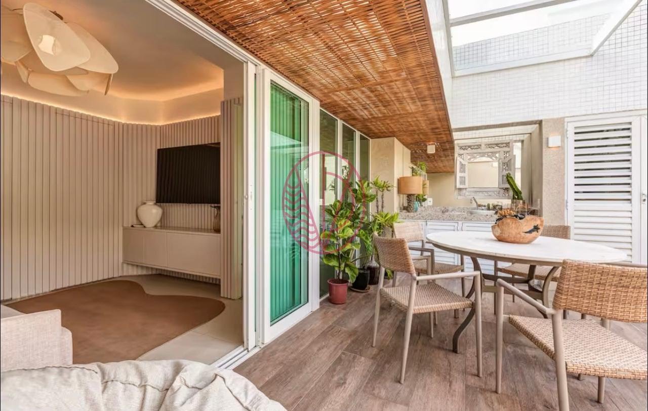 Casa à venda com 2 quartos, 1 suíte, 3 vagas e 145m² no Ondina, Salvador (BA) — foto 8 de 10