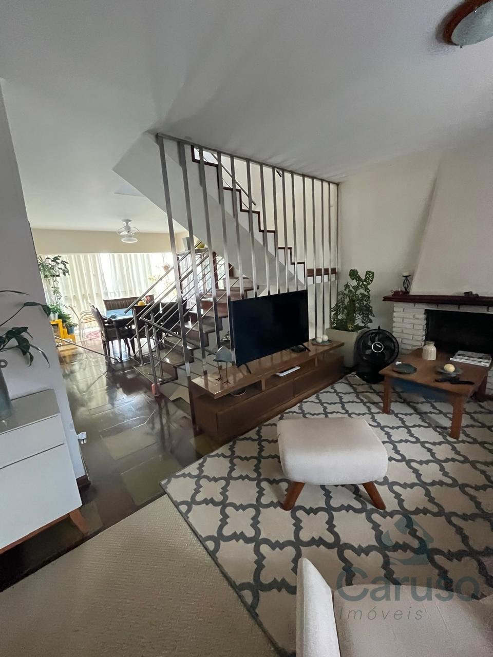 Casa à venda com 4 quartos, 1 suíte, 2 vagas e 230m² no Condomínio Country Club, Arujá (SP) — foto 2 de 23