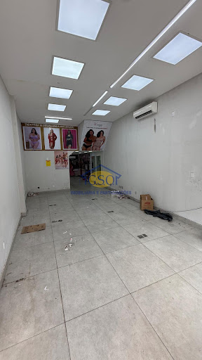 Loja/Salão em Parque Residencial Laranjeiras - Serra, ES
