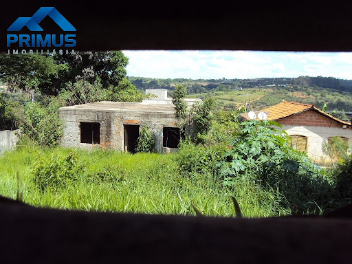 Lote construção inacabada em Vale dos Araças  -  Mateus Leme