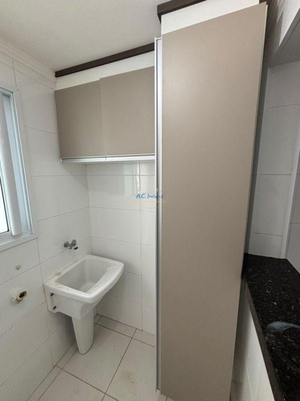 Apartamento à venda com 3 quartos, 1 suíte, 2 vagas e 113m² no Aviação, Praia Grande (SP) — foto 25 de 28