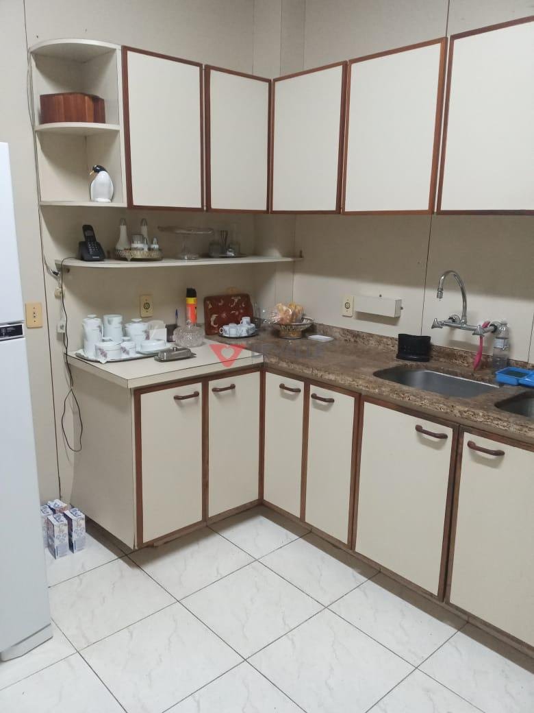 Apartamento à venda com 3 quartos, 1 suíte e 136m² no Copacabana, Rio de Janeiro (RJ) — foto 17 de 30