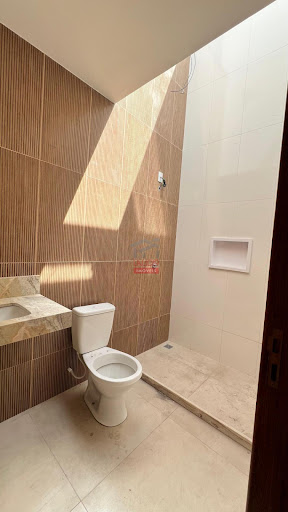 Casa à Venda em Planície da Serra, 3 Quartos, 79m², R$650mil