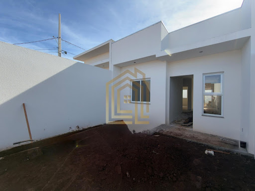 Casa à Venda no Madrid, Cascavel | 2 Dormitórios, 54m²