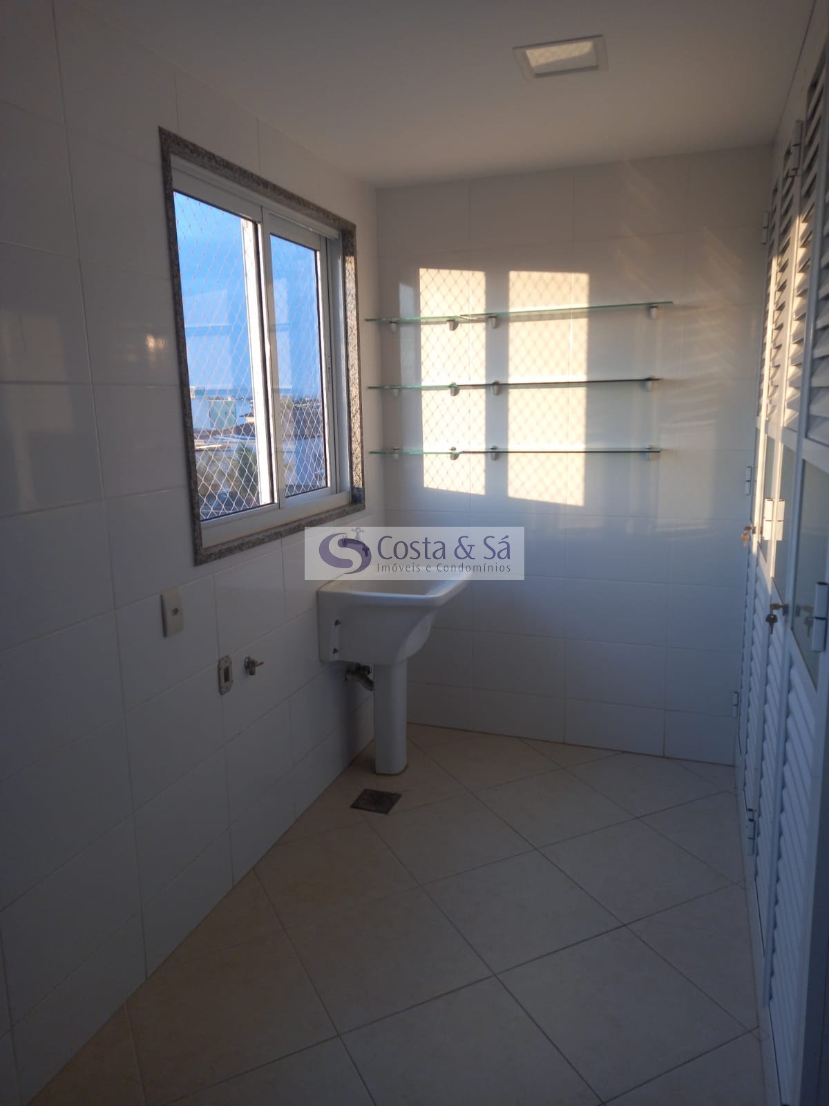 Apartamento à venda com 2 quartos, 1 banheiro e 1 vaga no Recreio, Rio das Ostras (RJ) — foto 11 de 14
