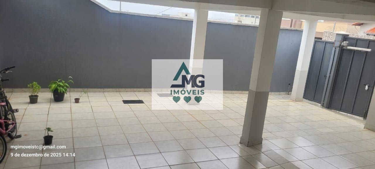Cobertura para alugar com 1 quarto, 1 suíte, 2 vagas e 120m² no Jardim Eldorado II, Três Corações (MG) — foto 16 de 17