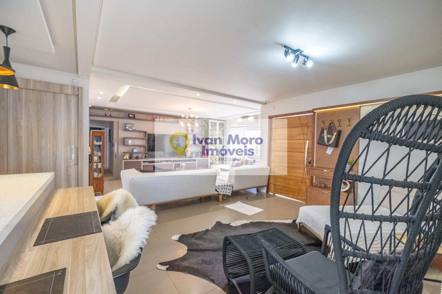Casa à venda com 3 quartos, 2 suítes, 2 vagas e 228m² no Ingleses do Rio Vermelho, Florianópolis (SC) — foto 4 de 30
