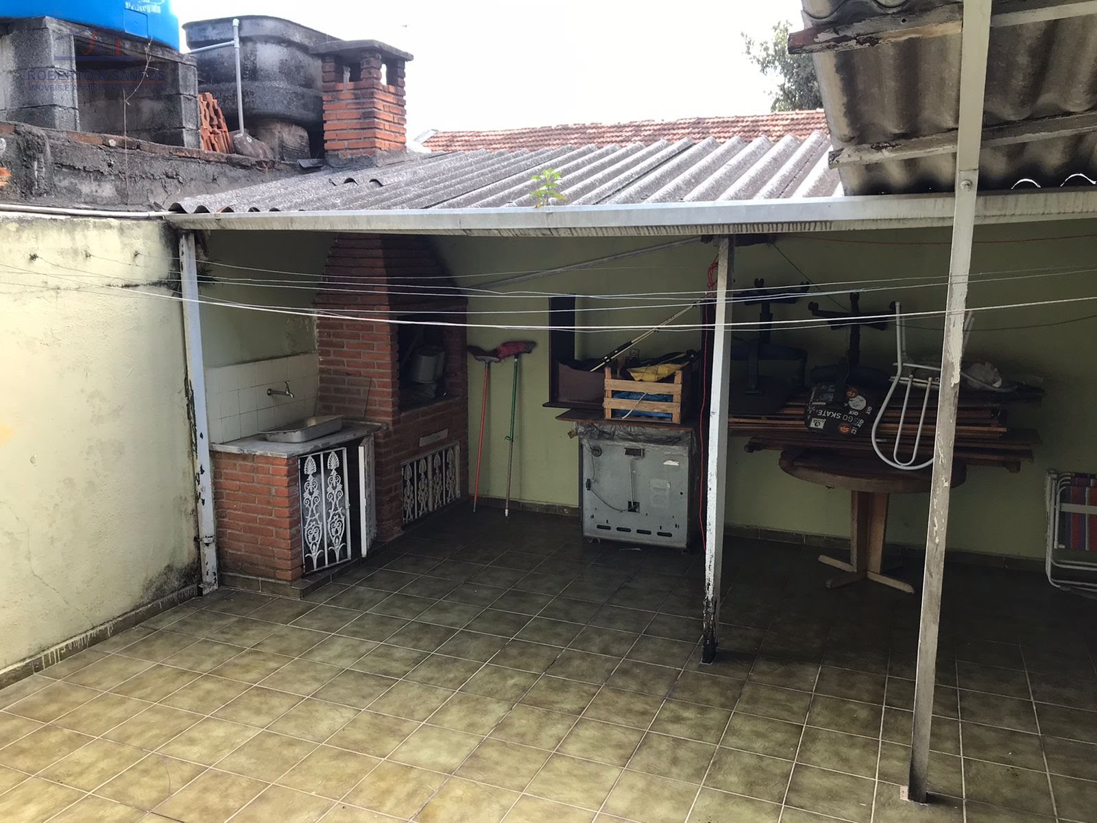 area dos fundos 