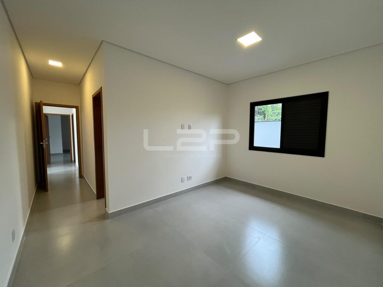 Casa à venda com 3 quartos, 3 suítes, 4 vagas e 184m² no Villagio Azzure, Itupeva (SP) — foto 14 de 30