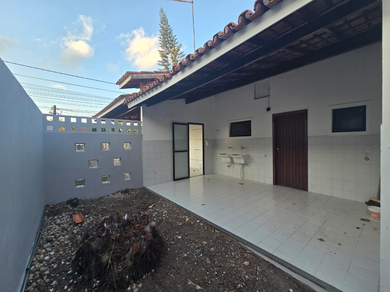 Casa para alugar com 4 quartos, 2 suítes, 3 vagas e 120m² no Santo Antônio dos Prazeres, Feira de Santana (BA) — foto 16 de 29