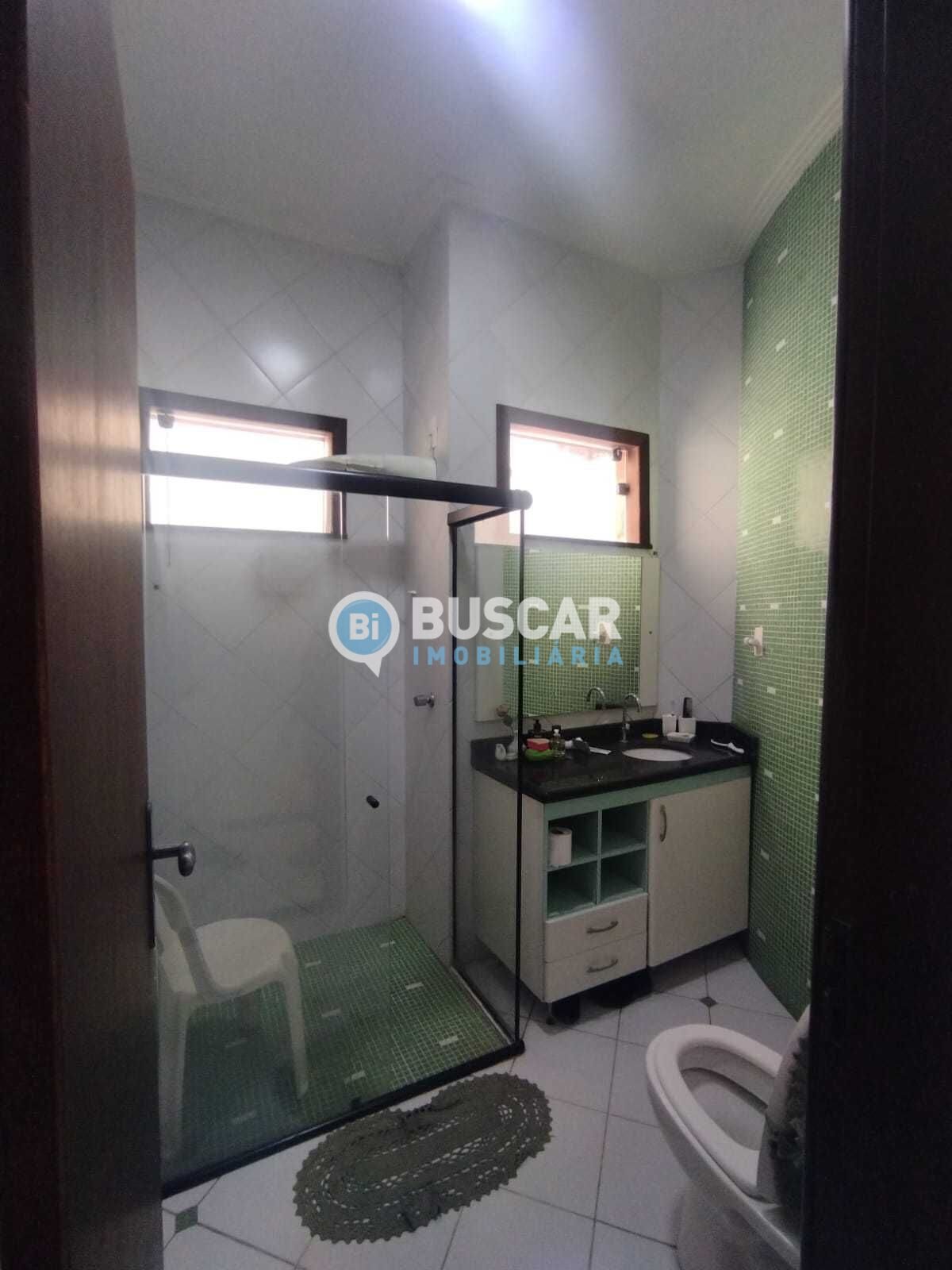 Casa à venda com 4 quartos, 1 suíte, 1 vaga e 300m² no Queimadinha, Feira de Santana (BA) — foto 8 de 15