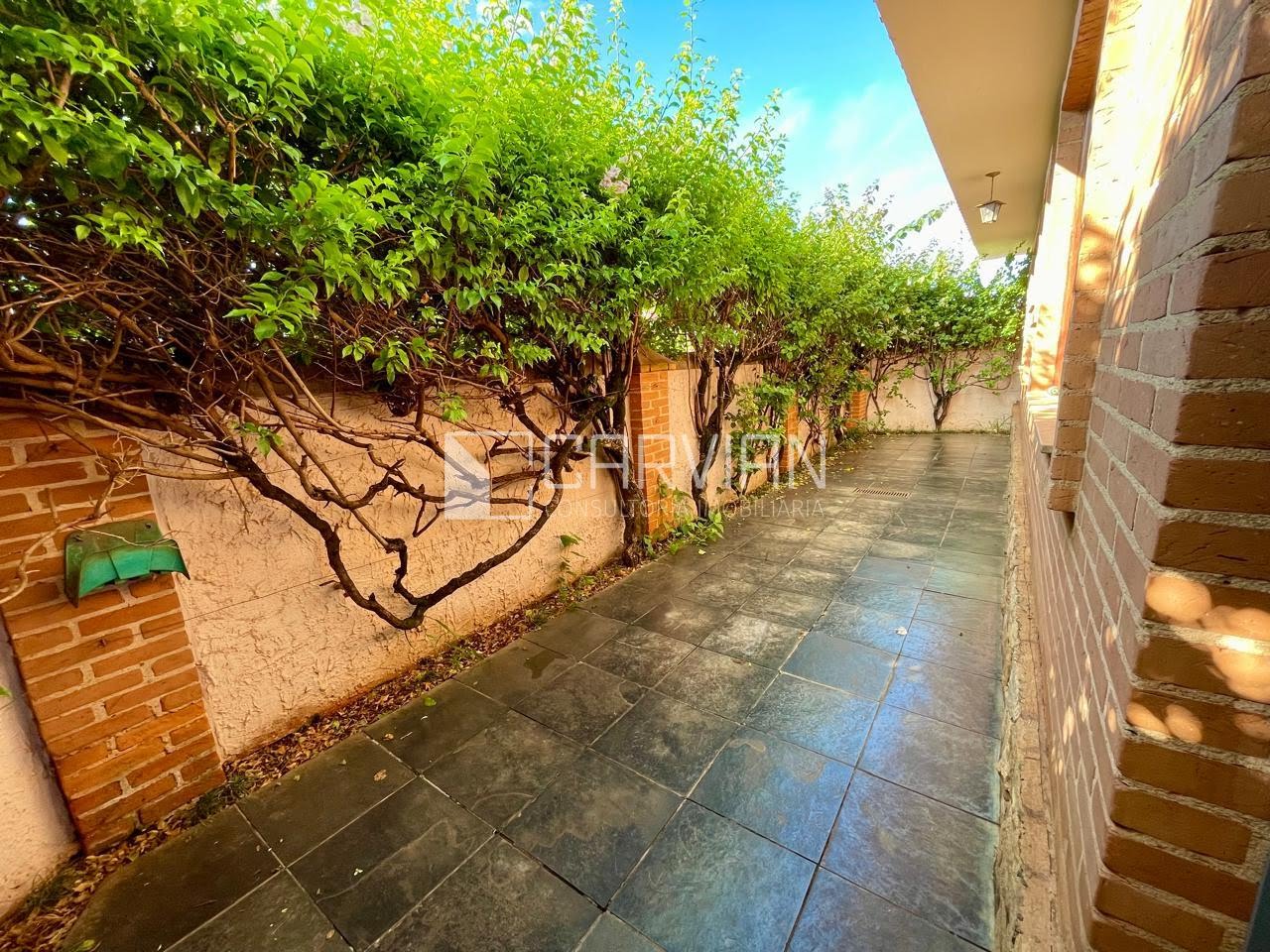 Casa à venda com 3 quartos, 3 suítes, 4 vagas e 393m² no Centro, Cravinhos (SP) — foto 26 de 30