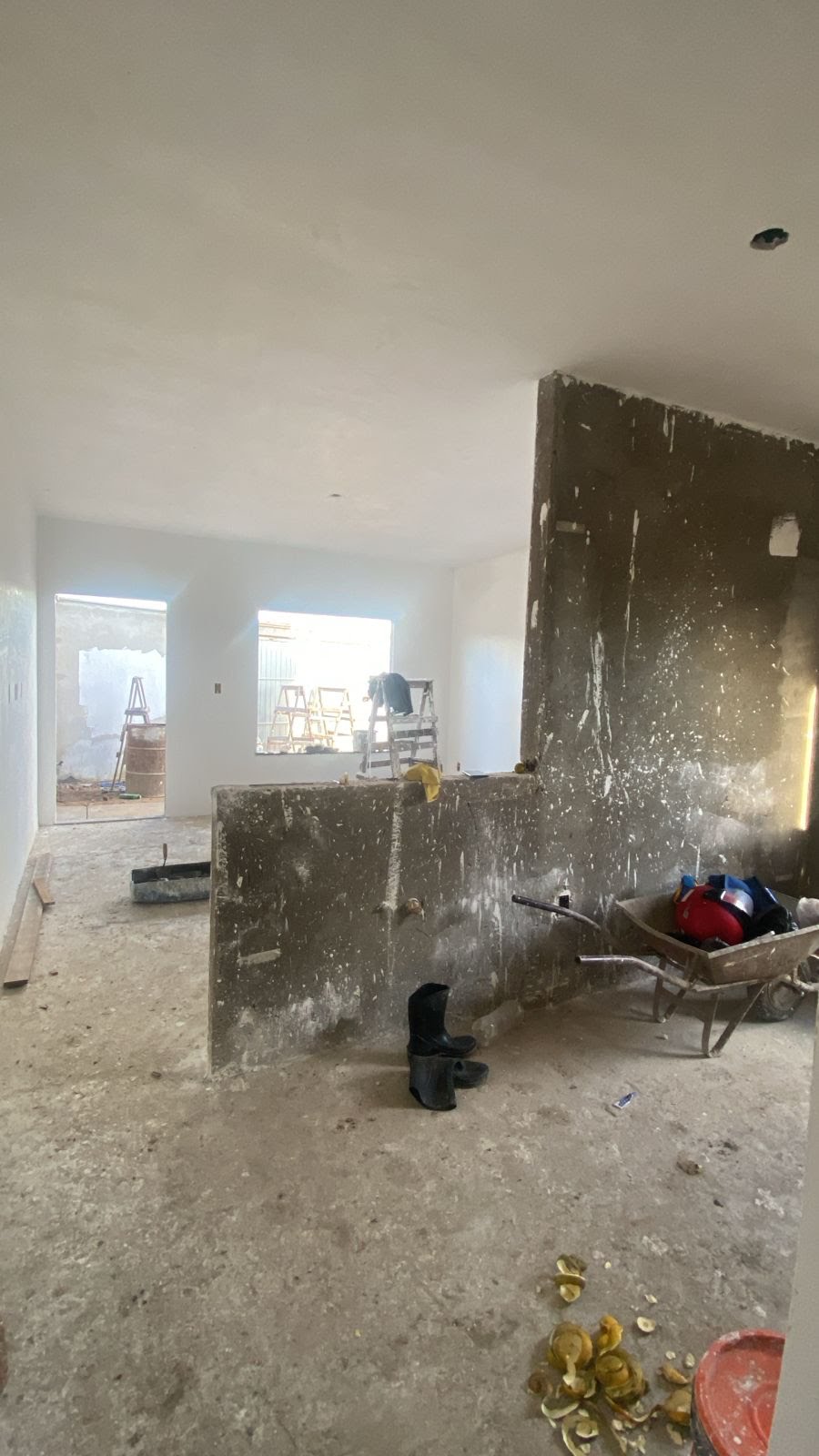 Casa à venda com 2 quartos, 1 banheiro, 2 vagas e 142m² no Conceição, Feira de Santana (BA) — foto 3 de 7