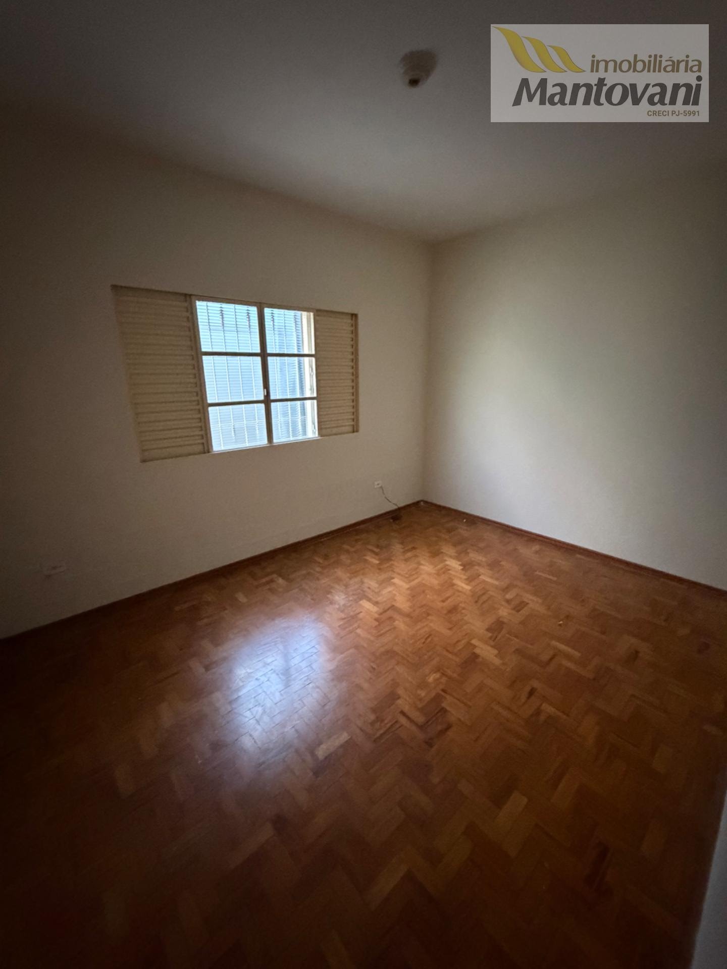 Casa à venda com 3 quartos, 1 suíte, 2 vagas e 300m² no Jardim Andrea Ville, Tatuí (SP) — foto 10 de 19