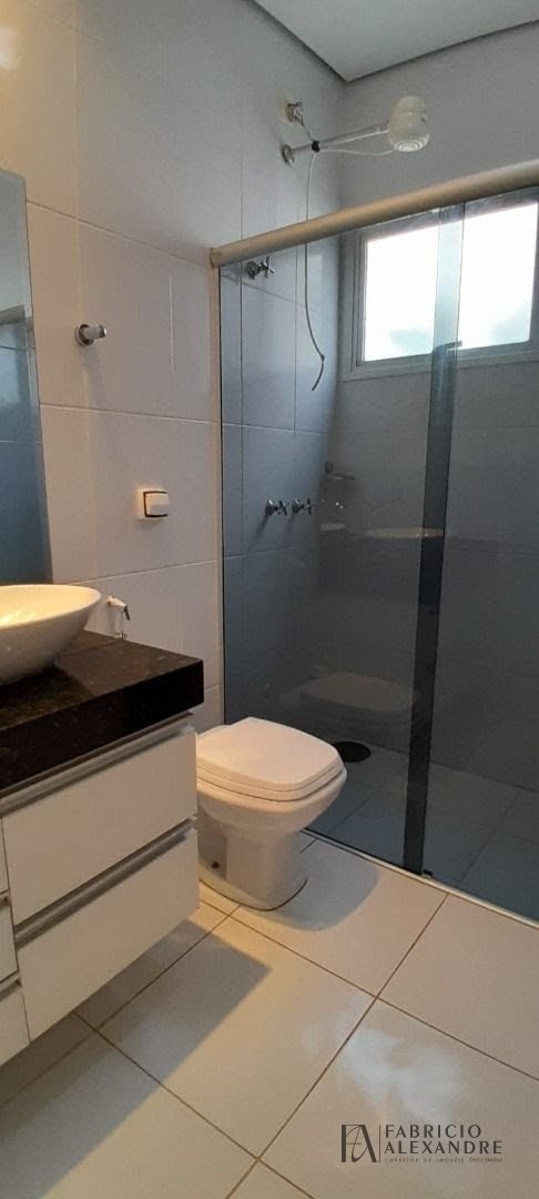 Casa à venda com 4 quartos, 4 suítes, 4 vagas e 300m² no Figueira I, São José do Rio Preto (SP) — foto 10 de 18