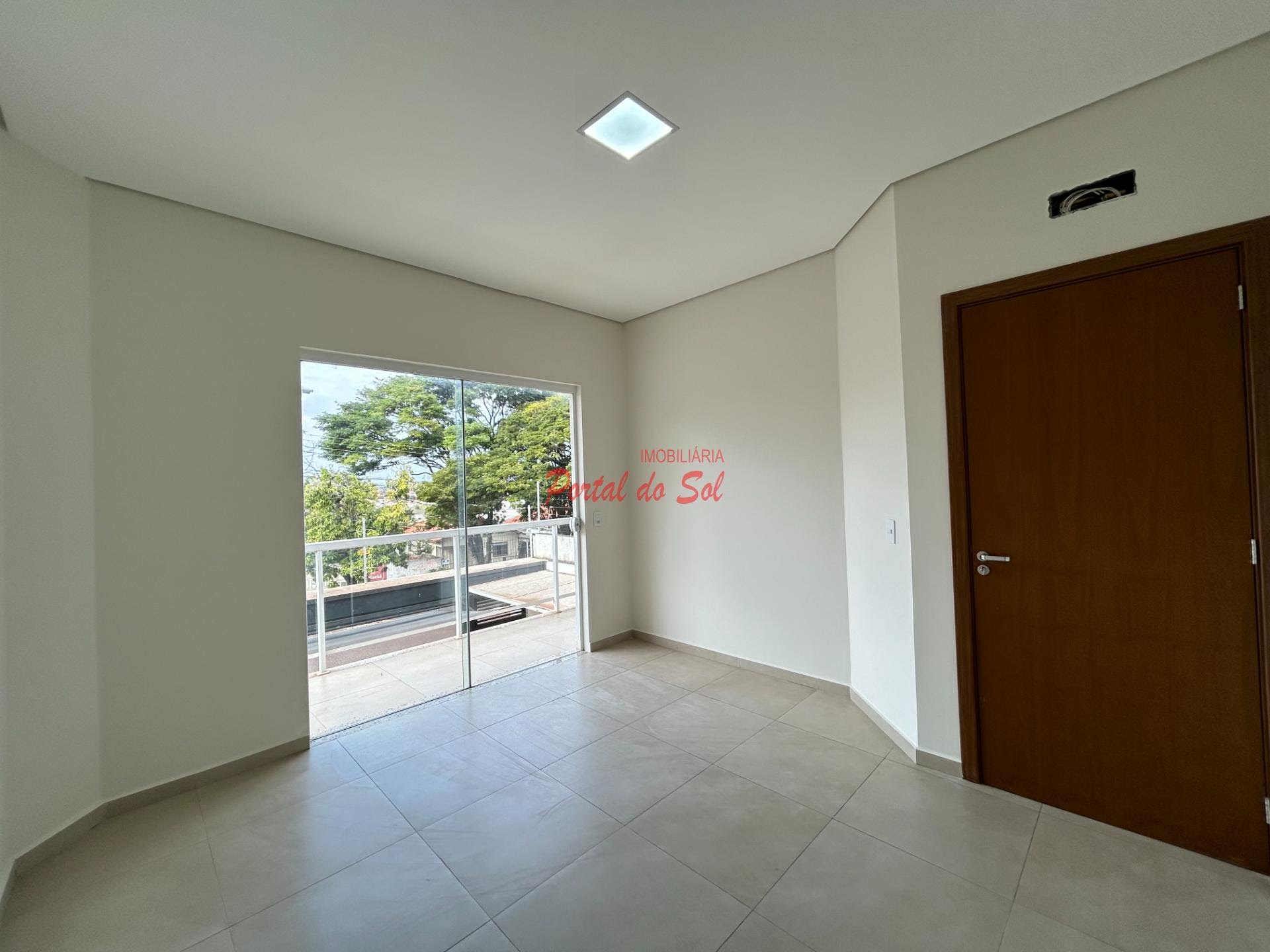 Casa para alugar com 2 quartos, 1 banheiro, 1 vaga e 82m² no Centro, Santo Antônio da Platina (PR) — foto 9 de 11