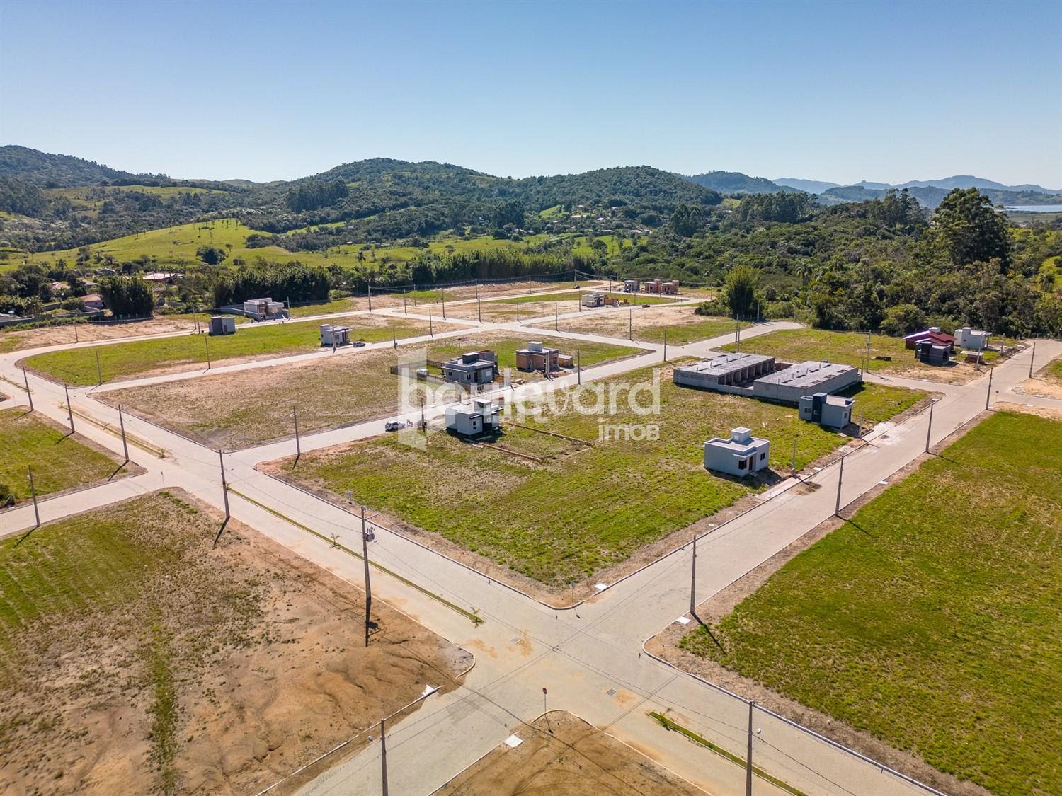 Terreno à venda com 450m² de terreno no Taquaraçu, Pescaria Brava (SC) — foto 28 de 30