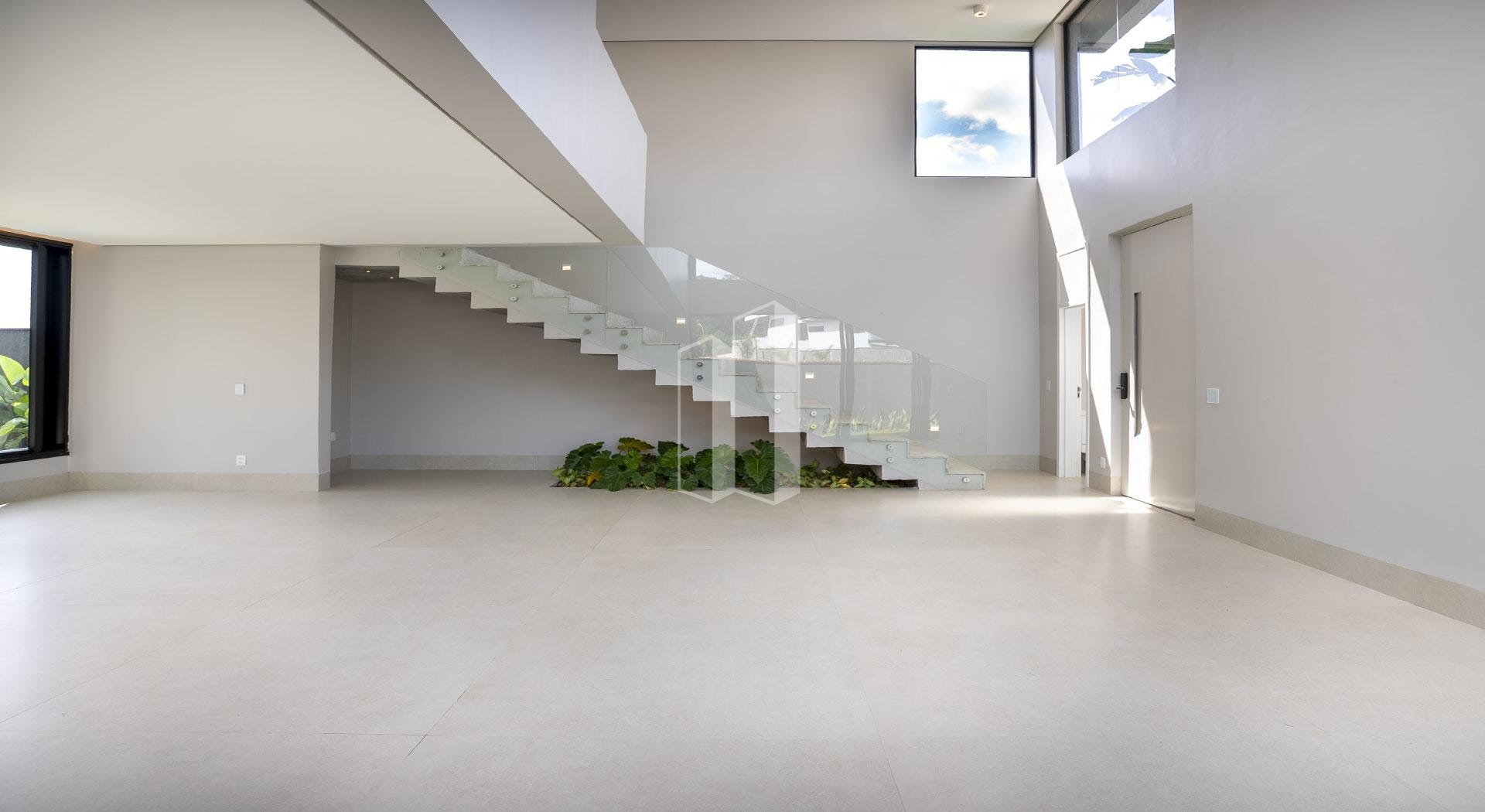 Casa à venda com 4 quartos, 4 suítes, 4 vagas e 284m² no Jardins França, Goiânia (GO) — foto 9 de 20