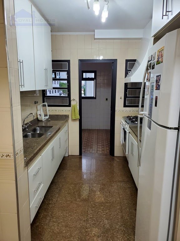 Apartamento à venda com 4 quartos, 4 suítes, 4 vagas e 300m² no Jardim da Saúde, São Paulo (SP) — foto 26 de 30