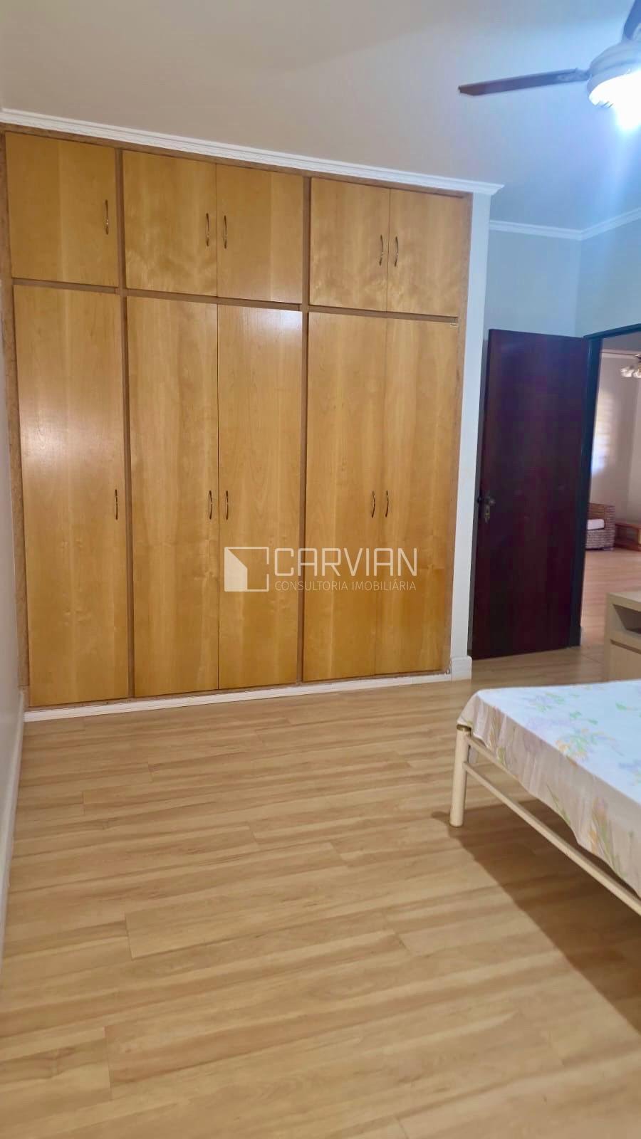 Casa à venda com 4 quartos, 3 suítes, 5 vagas e 750m² no Zona Rural Jardinópolis, Jardinópolis (SP) — foto 14 de 30