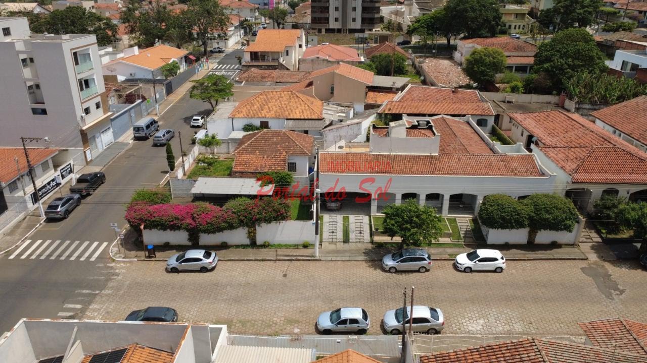 Casa à venda com 4 quartos e 485m² no Centro, Santo Antônio da Platina — foto principal