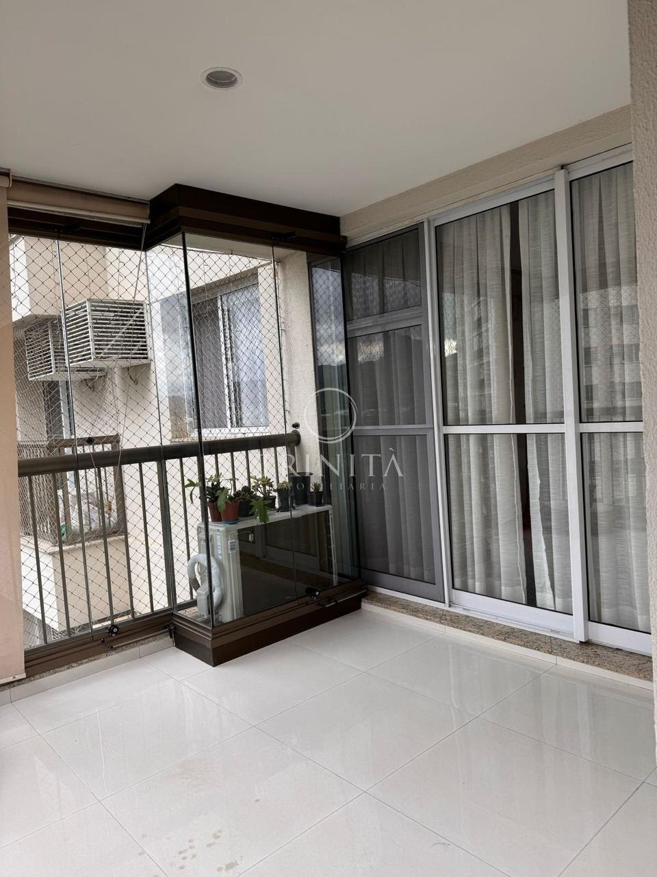 varanda-trinitaimobiliaria-reservadoparque