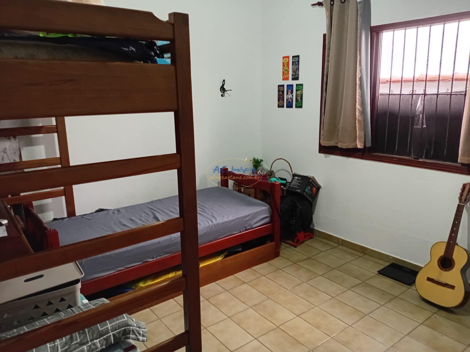 Casa à venda com 3 quartos, 1 suíte, 2 vagas e 107m² no Vila Tupi, Praia Grande (SP) — foto 11 de 24