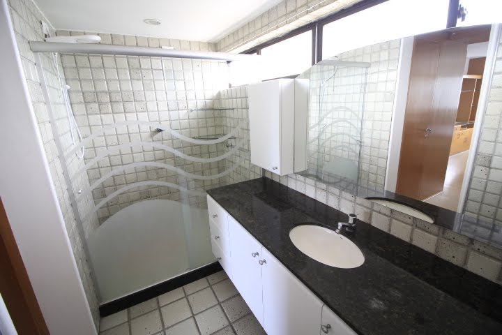 Apartamento à venda com 4 quartos, 2 suítes, 2 vagas e 236m² no Casa Forte, Recife (PE) — foto 14 de 30