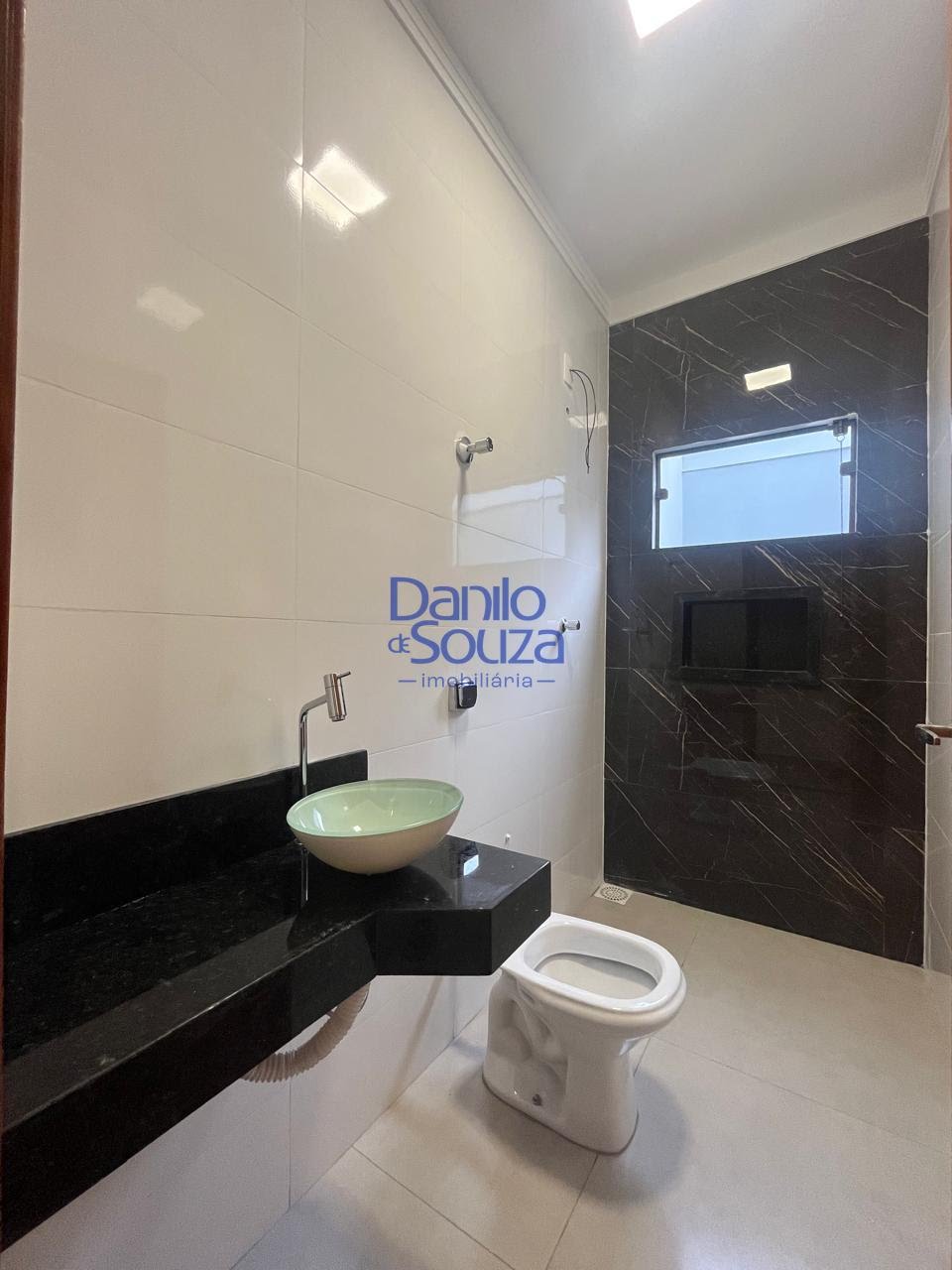 Casa à venda com 2 quartos, 1 suíte e 120m² no Parque das Mangabeiras II, Araxá (MG) — foto 6 de 9