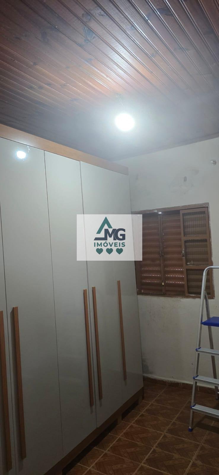 Casa à venda com 4 quartos, 1 suíte, 3 vagas e 121m² no Nossa Senhora Aparecida, Três Corações (MG) — foto 7 de 15