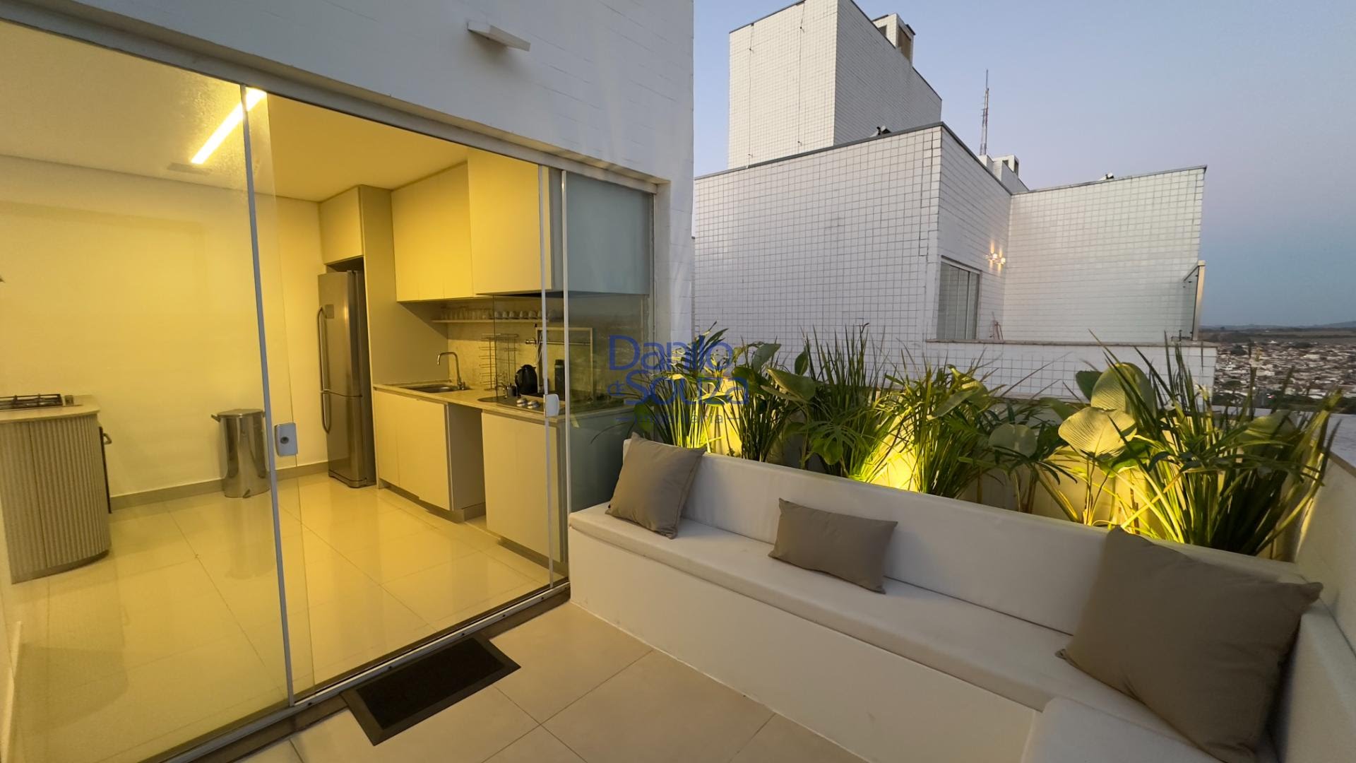 Apartamento à venda com 3 quartos, 2 suítes, 4 vagas e 144m² no Centro, Araxá (MG) — foto 11 de 23
