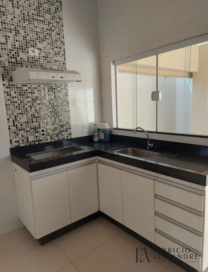 Casa à venda com 3 quartos, 3 banheiros, 2 vagas e 120m² no Residencial Ary Attab, São José do Rio Preto — foto principal