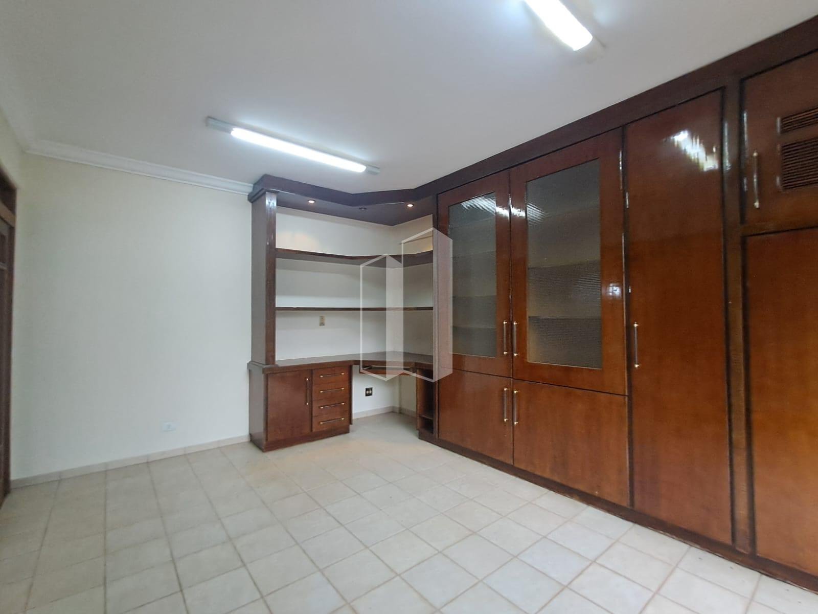Casa à venda com 4 quartos, 4 suítes, 6 vagas e 600m² no Jardim Florença, Goiânia (GO) — foto 22 de 30