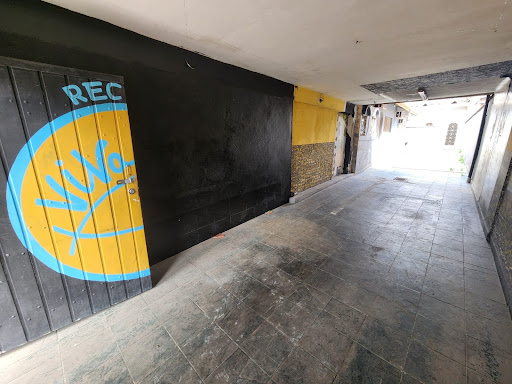 Casa para locação em Centro  -  Ubatuba