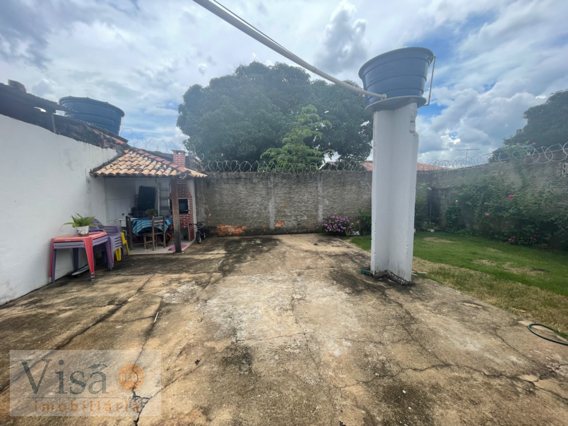 Casa à venda com 3 quartos, 1 suíte, 2 vagas e 250m² no Centro, Paracatu (MG) — foto 12 de 13