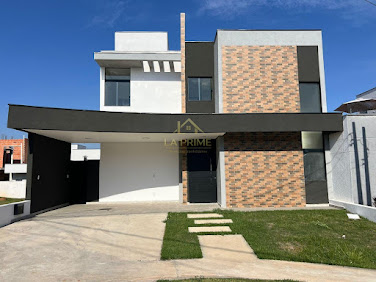  Casa à venda no Condomínio,  Terras de São Francisco – 194,92 m2- 03 Dormitórios sendo as 03 suítes, 04 Banheiros e 04 vagas