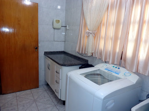AREA DE SERVIÇO