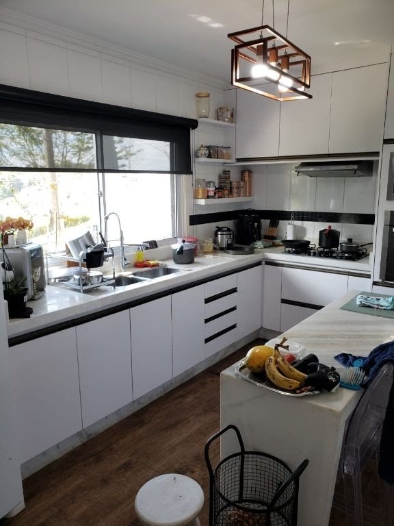 Casa à venda com 3 quartos, 1 suíte e 265m² no Arujá Hills III, Arujá (SP) — foto 3 de 17
