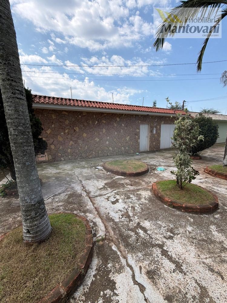 Casa à venda com 3 quartos, 1 banheiro e 2 vagas no Nova Tatuí, Tatuí — foto principal