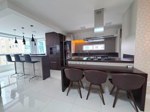 Apartamento para locação anual em Meia Praia - Itapema