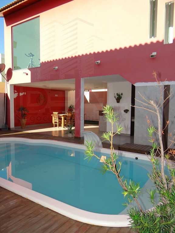 Casa à venda com 4 quartos, 1 suíte, 4 vagas e 330m² no Parque Aurora, Campos dos Goytacazes (RJ) — foto 15 de 30