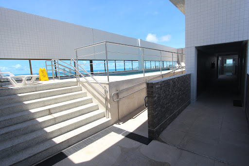 área piscina cobertura