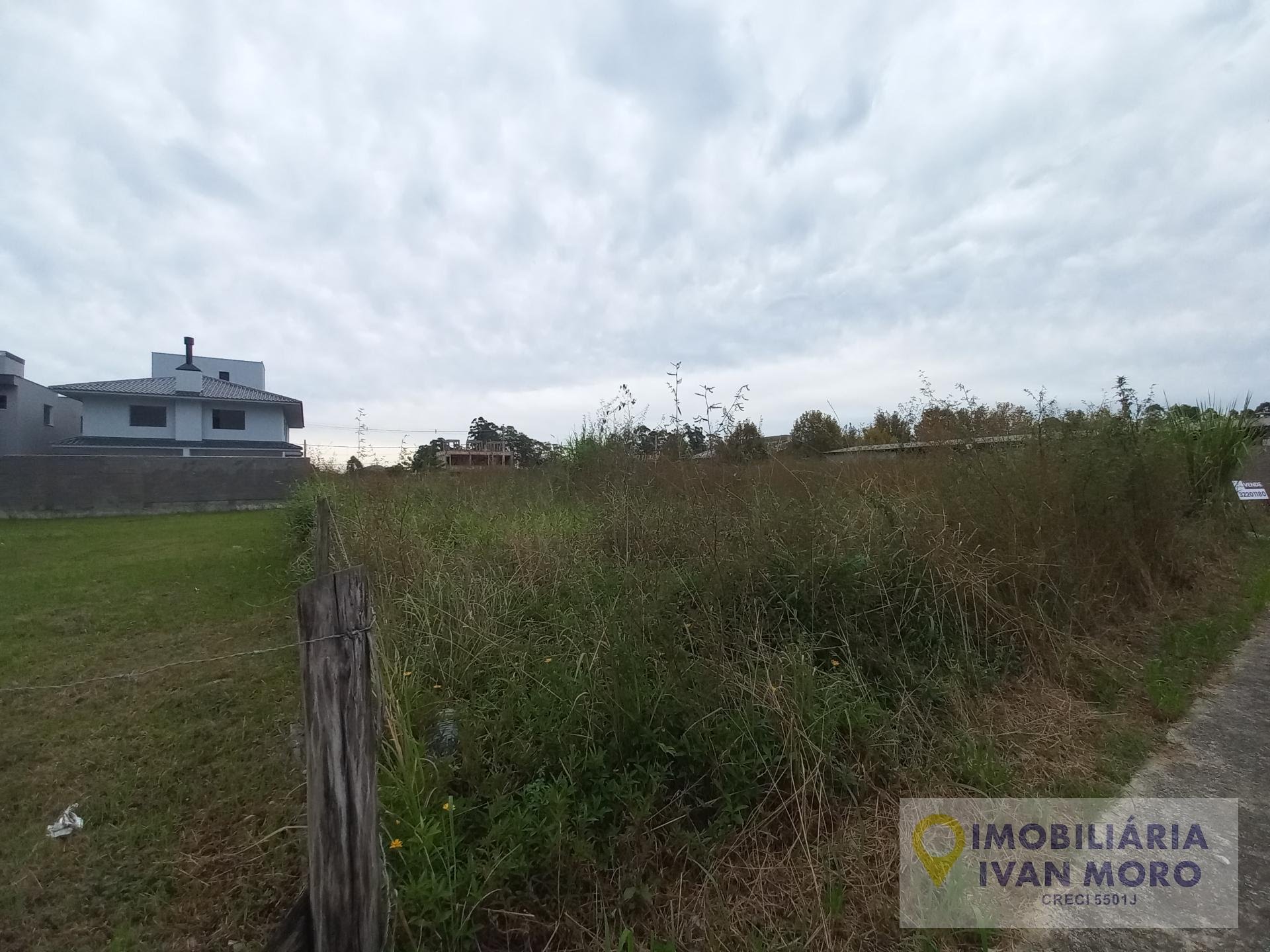 Terreno à venda com 360m² de terreno no Canasvieiras, Florianópolis (SC) — foto 3 de 6