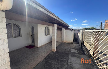 Casa à venda no bairro Esplanada, Pará de Minas | 3 dorms, suíte