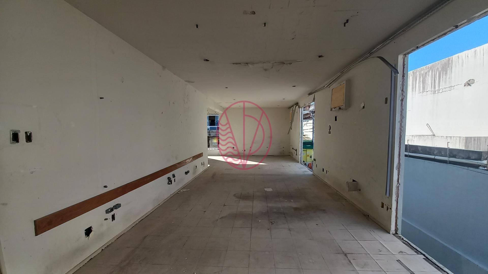 Comercial para alugar com 6 banheiros, 8 vagas e 480m² no Itapuã, Salvador (BA) — foto 12 de 24