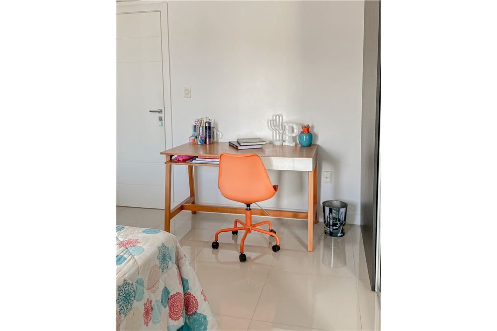 Casa à venda com 4 quartos, 5 banheiros, 2 vagas e 284m² no Centro, Balneário Camboriú (SC) — foto 27 de 30