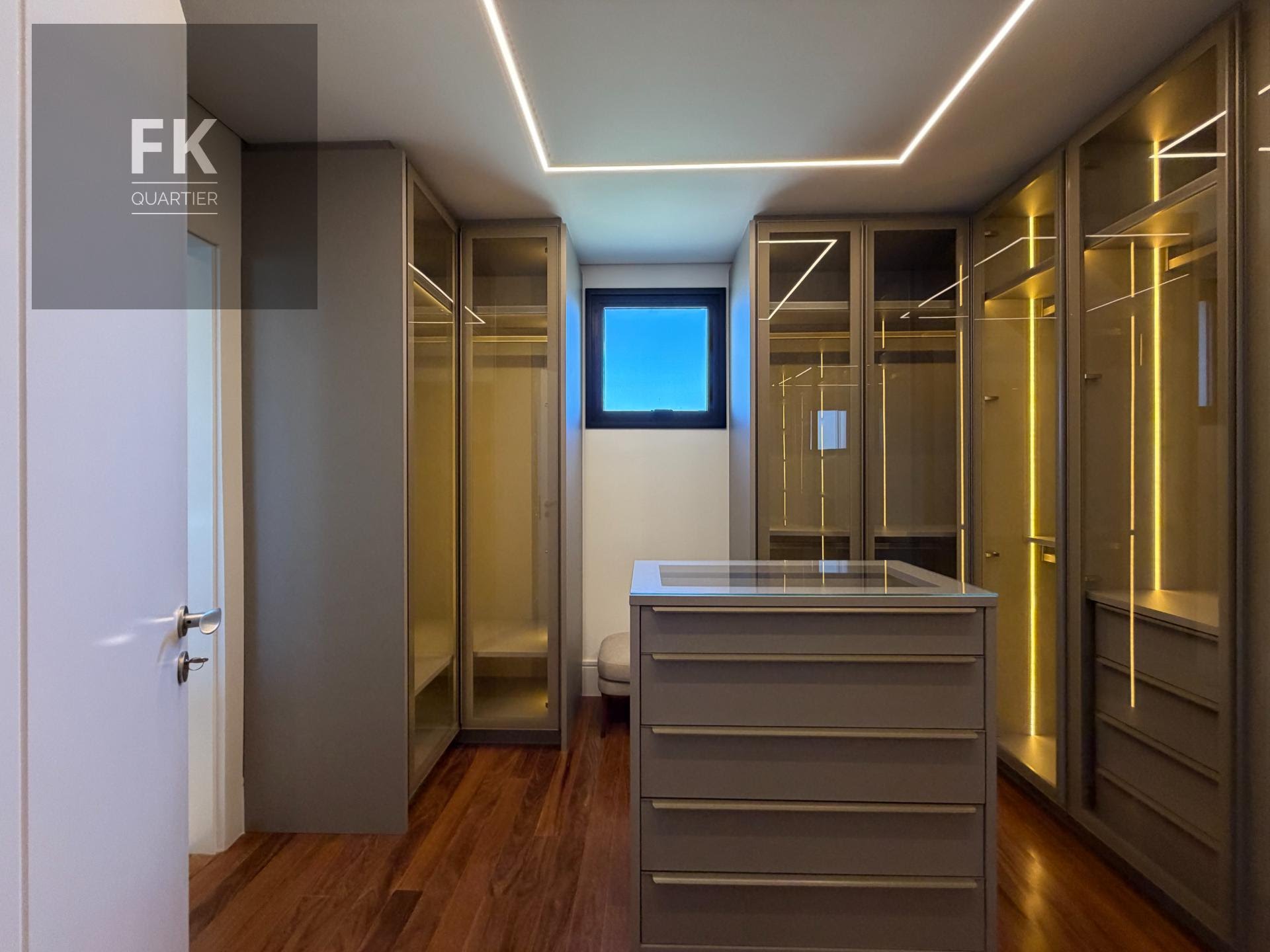 Casa à venda com 5 quartos, 5 suítes, 6 vagas e 670m² no Alphaville Residencial Dois, Barueri (SP) — foto 30 de 30