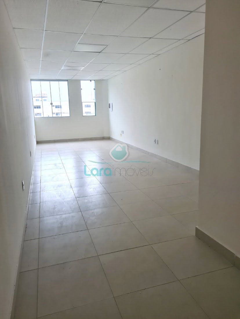 Comercial para alugar com 1 banheiro e 35m² no Centro, Macaé (RJ) — foto 7 de 9
